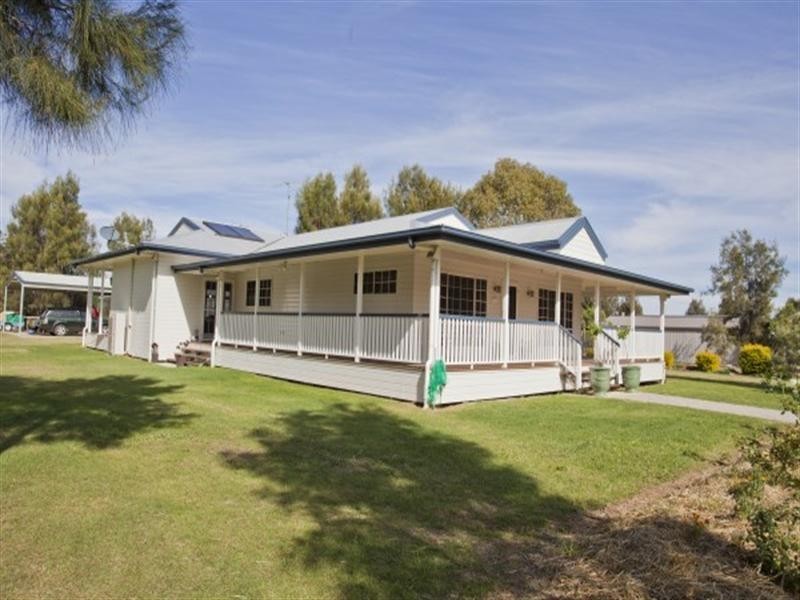 Lot 4 Bender Street, Chinchilla QLD 4413