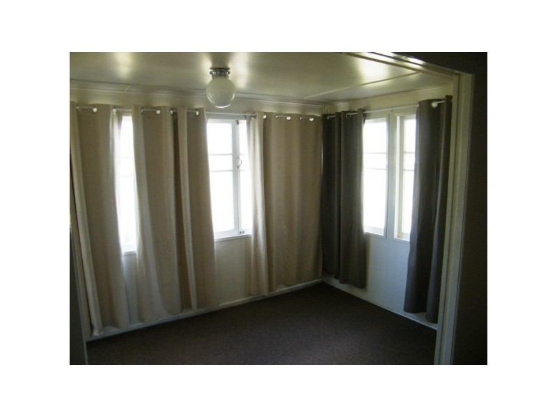 33 Rennick Street, Chinchilla QLD 4413