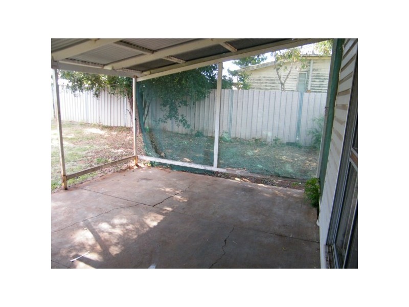 33 Rennick Street, Chinchilla QLD 4413