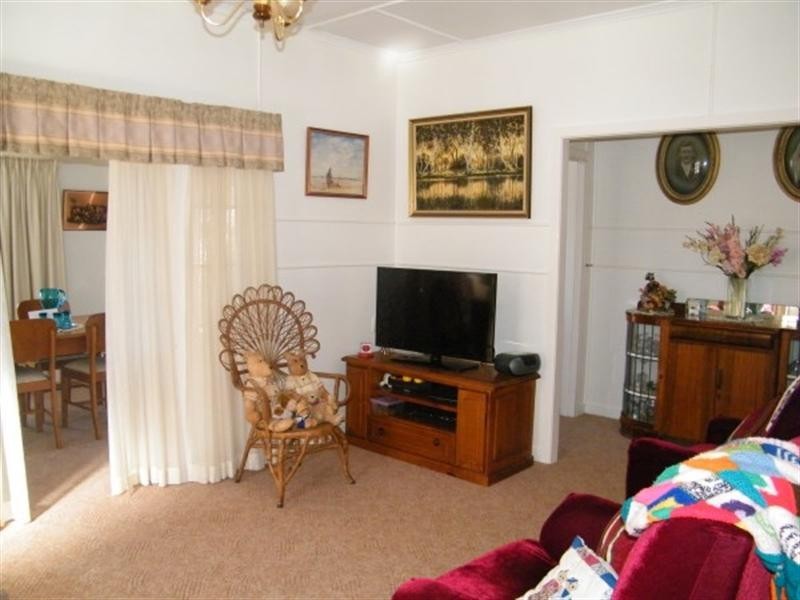 8 Covington Street, Chinchilla QLD 4413