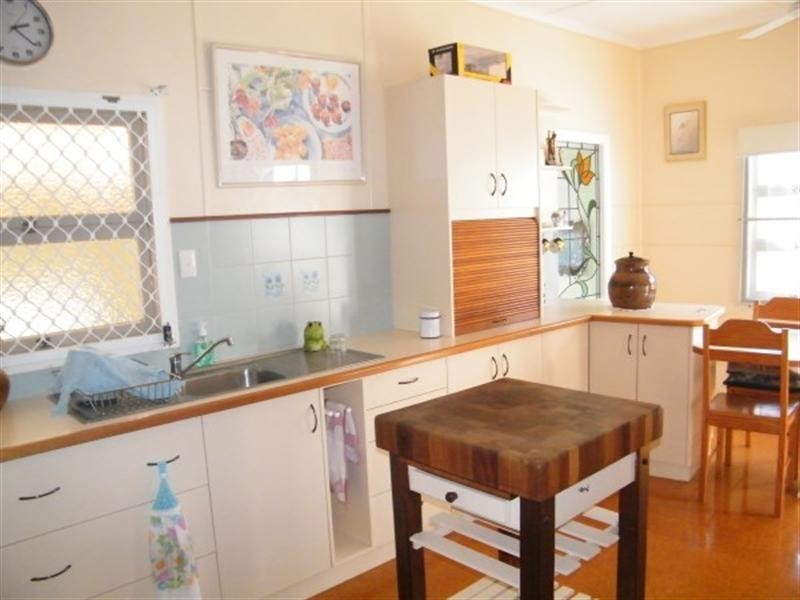 8 Covington Street, Chinchilla QLD 4413