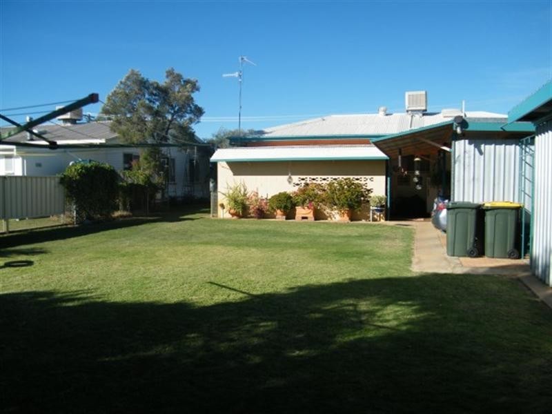 8 Covington Street, Chinchilla QLD 4413