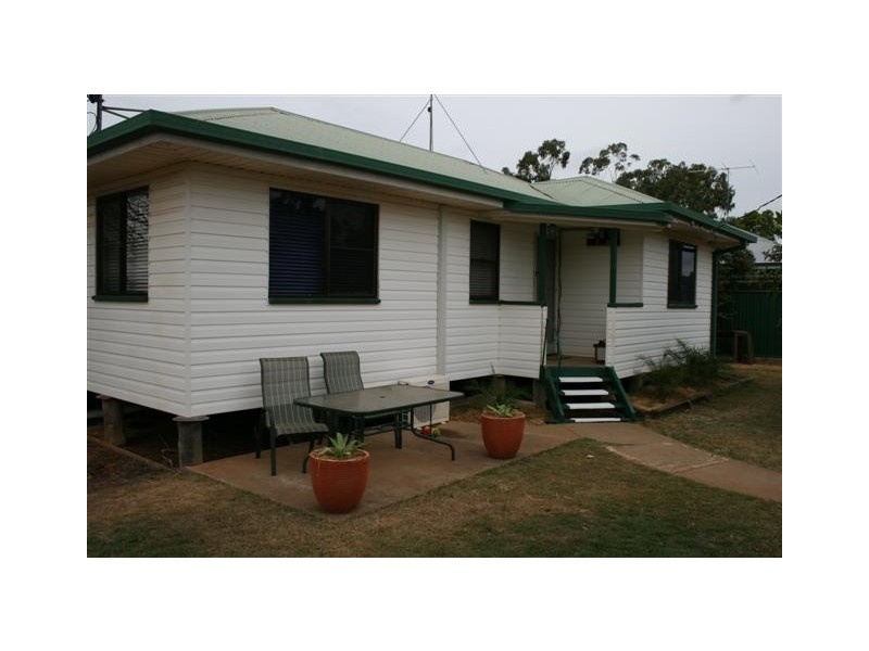 Chinchilla QLD 4413
