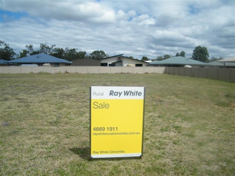 62 Sommerfeld Crescent, Chinchilla QLD 4413