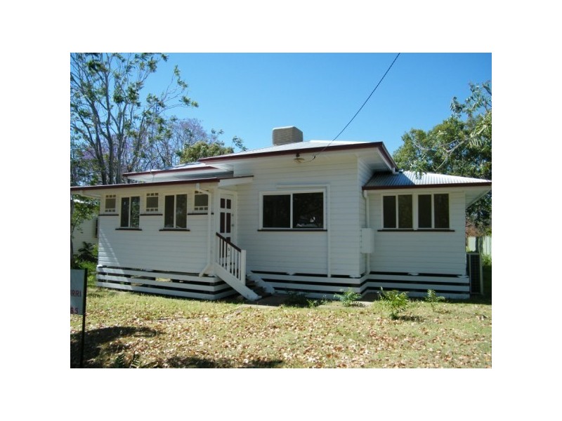 7 Russell Street, Chinchilla QLD 4413