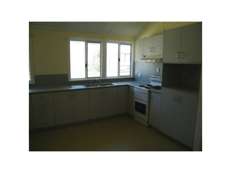 7 Russell Street, Chinchilla QLD 4413