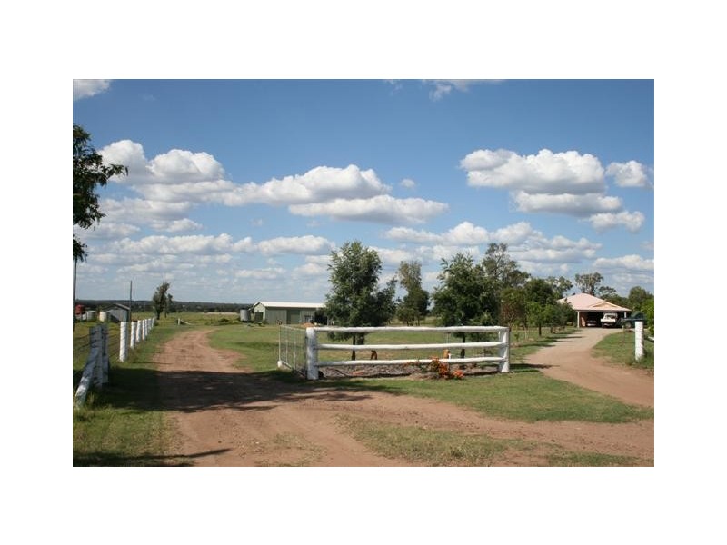 93 C Kerrs Road, Chinchilla QLD 4413