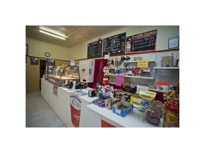 2 Campbell Street, Brigalow QLD 4412