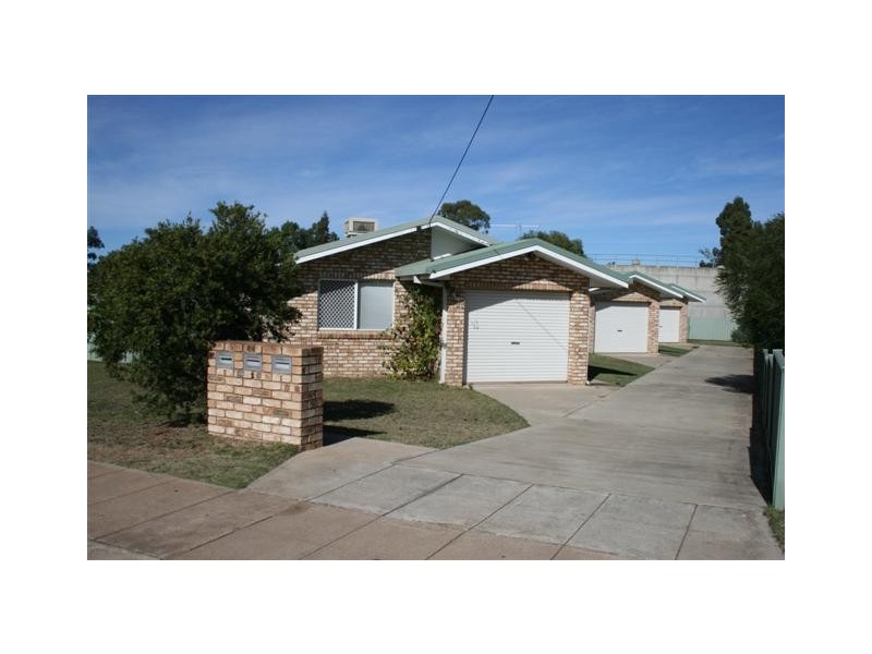 1/64 Middle Street, Chinchilla QLD 4413