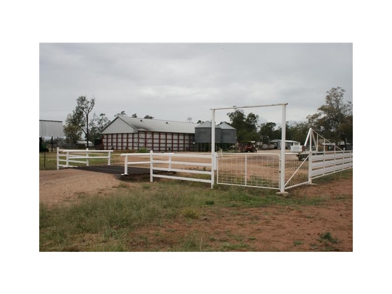 1 Bullock Head Road, Hannaford QLD 4406