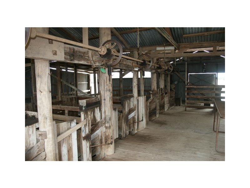 1 Bullock Head Road, Hannaford QLD 4406