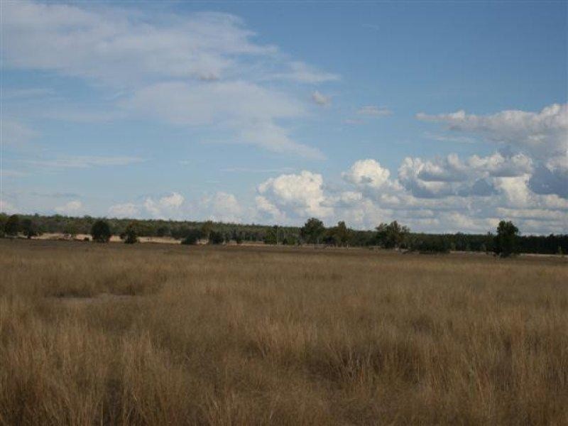 013 McKnight Road, Chinchilla QLD 4413