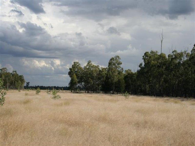 013 McKnight Road, Chinchilla QLD 4413