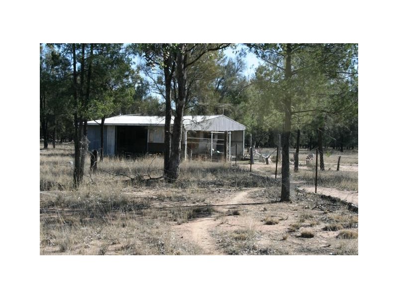 31 Montrose Road, Montrose QLD 4413