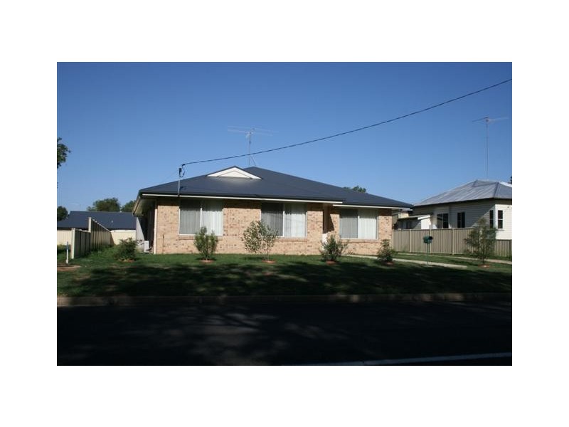 52 Wambo Street, Chinchilla QLD 4413