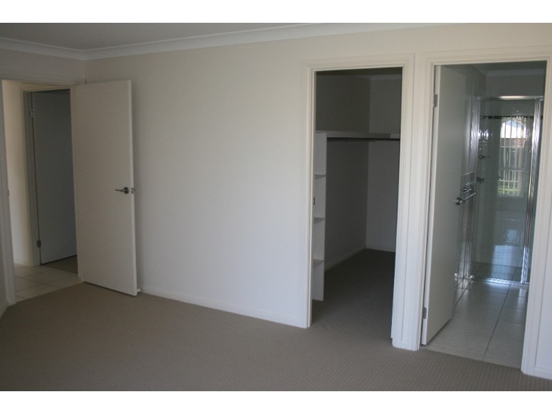 71 Sommerfeld Crescent, Chinchilla QLD 4413