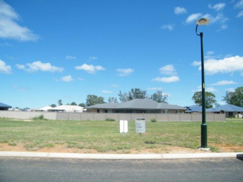 70 Sommerfeld Crescent, Chinchilla QLD 4413