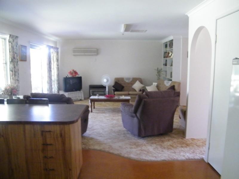 28 Atkins Street, Chinchilla QLD 4413