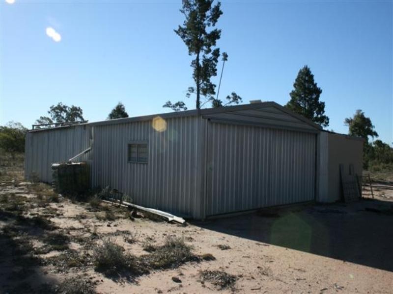46 South Road, Tara QLD 4421