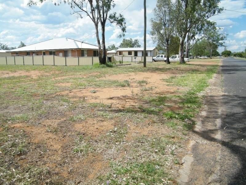 54 Windmill Road, Chinchilla QLD 4413