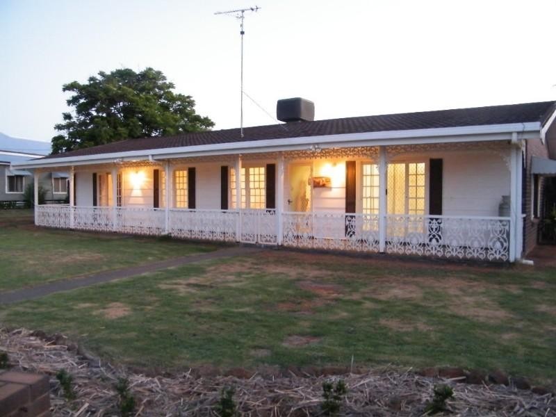 16 Glasson Street, Chinchilla QLD 4413