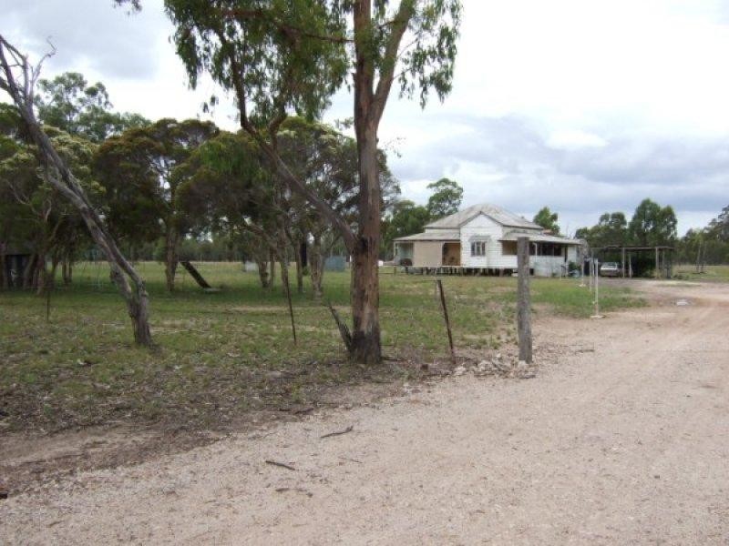 299 Montrose Road, Chinchilla QLD 4413