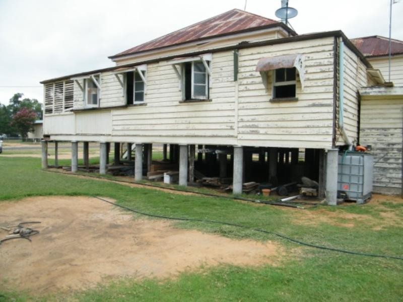 21 King Street, Chinchilla QLD 4413