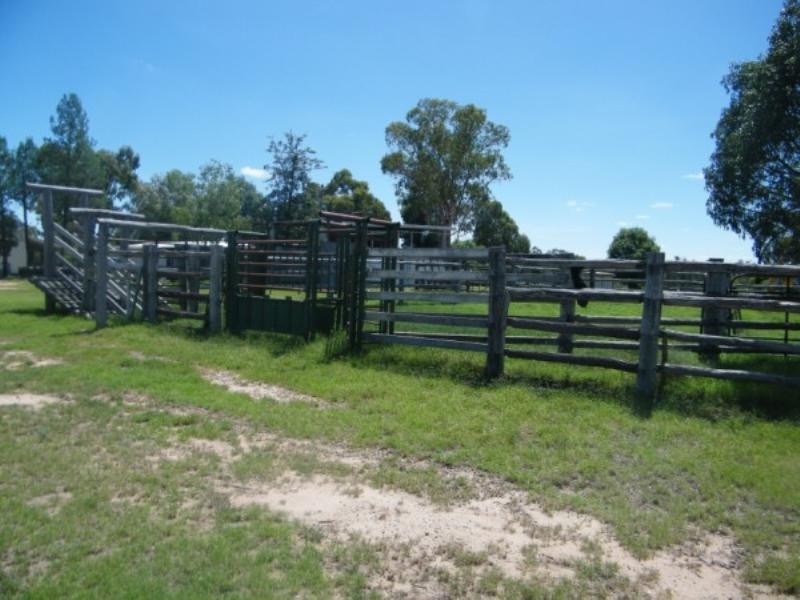 30 Old Cameby Road, Miles QLD 4415