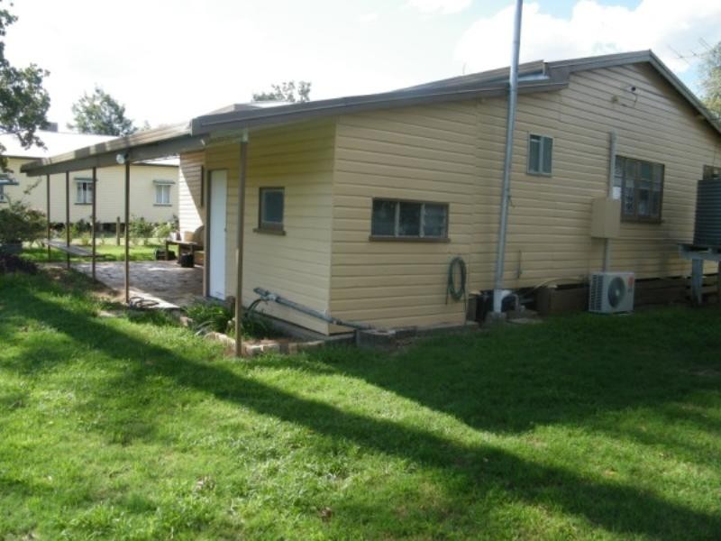 92 Boyd Street, Chinchilla QLD 4413