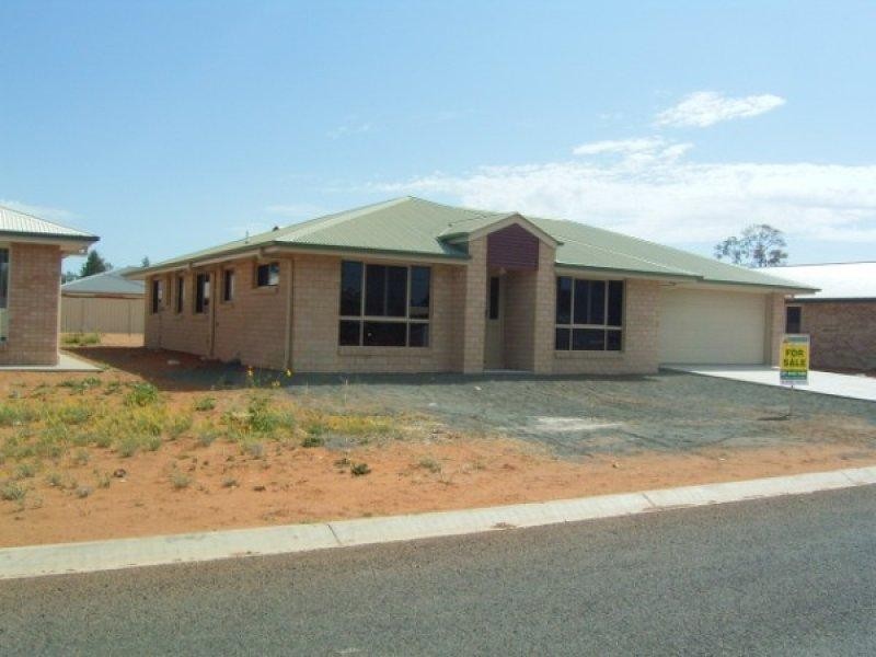 12 Keating, Chinchilla QLD 4413