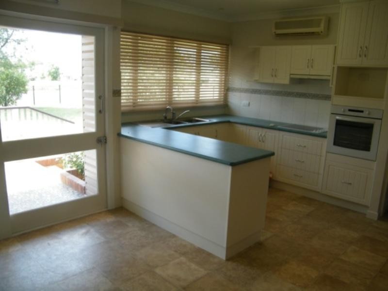 46 Glasson Street, Chinchilla QLD 4413