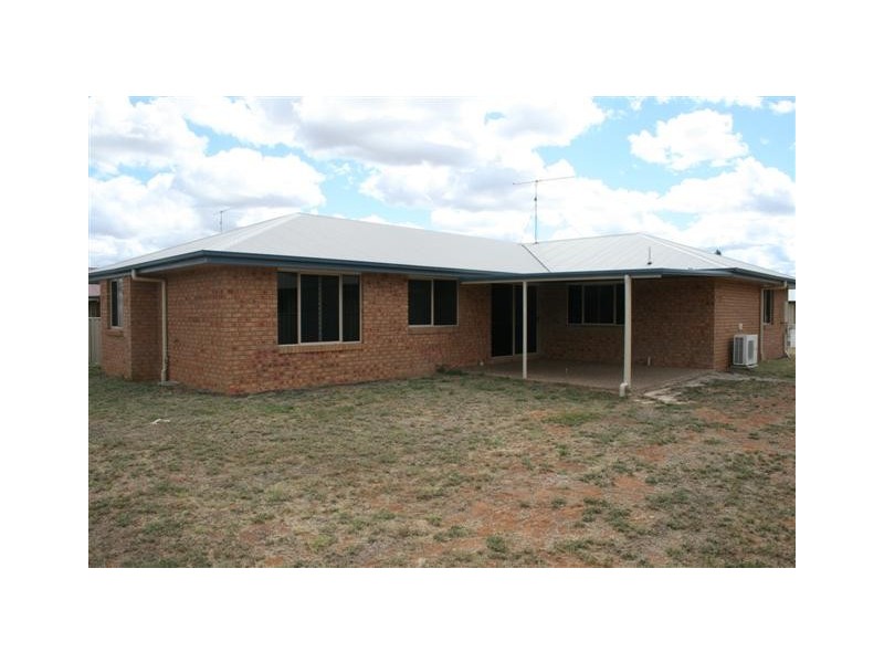 49 Cole Street, Chinchilla QLD 4413