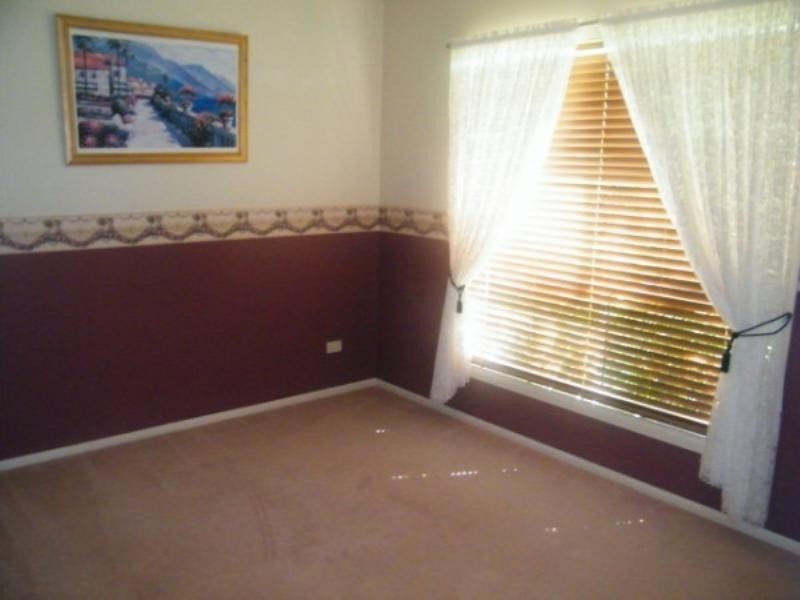 5 Lawton Place, Miles QLD 4415