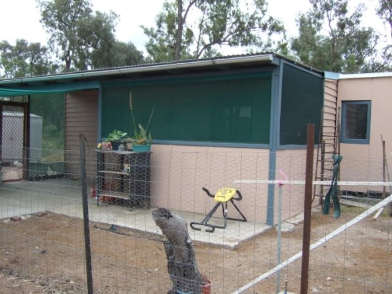 57 Myra Road, Tara QLD 4421