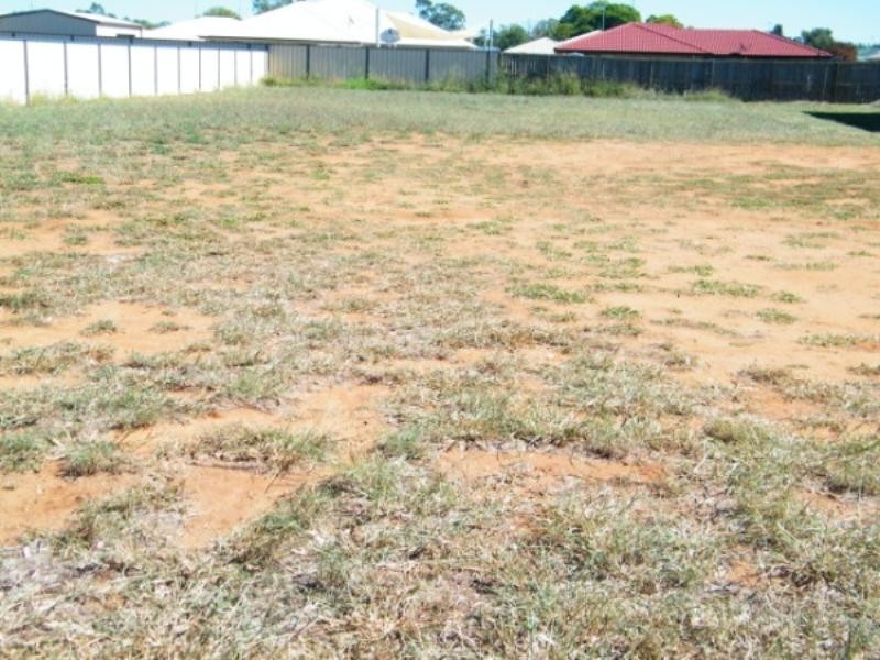 50 Windmill Road, Chinchilla QLD 4413