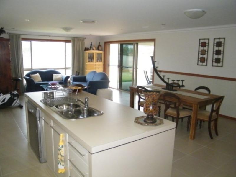 9 McKenzie Street, Chinchilla QLD 4413