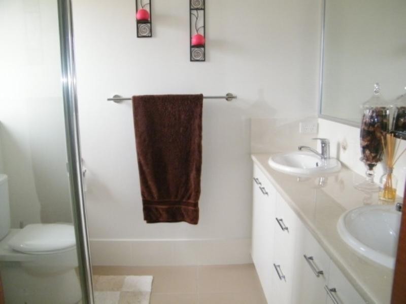 9 McKenzie Street, Chinchilla QLD 4413