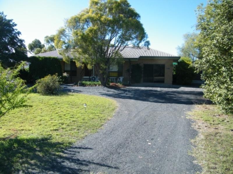 83 Mackie Street, Chinchilla QLD 4413