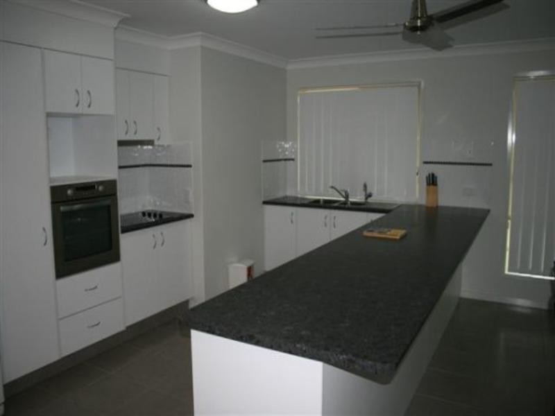 11 Luscombe Street, Chinchilla QLD 4413