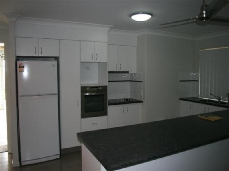 11 Luscombe Street, Chinchilla QLD 4413