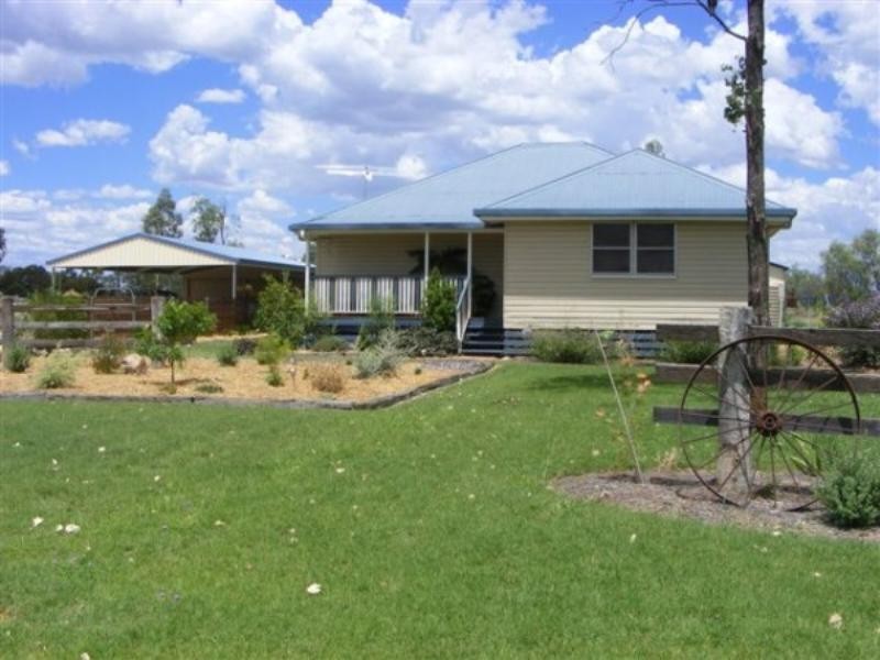 65 Rodger Street, Chinchilla QLD 4413