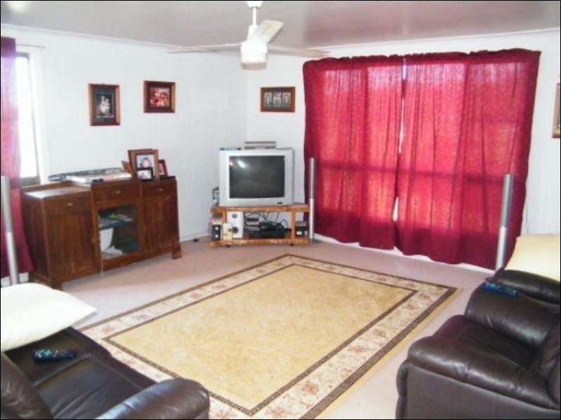 105 Mount Myrtle Road, Miles QLD 4415