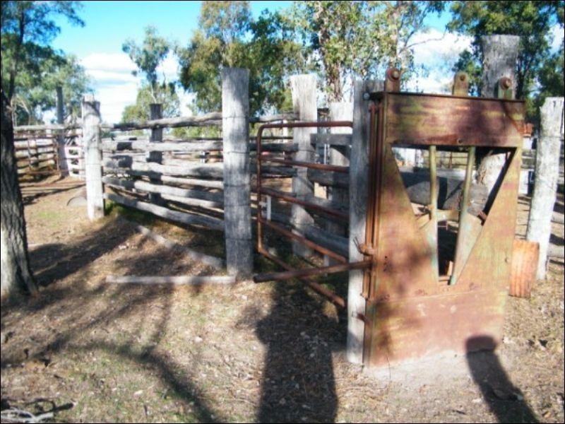 105 Mount Myrtle Road, Miles QLD 4415