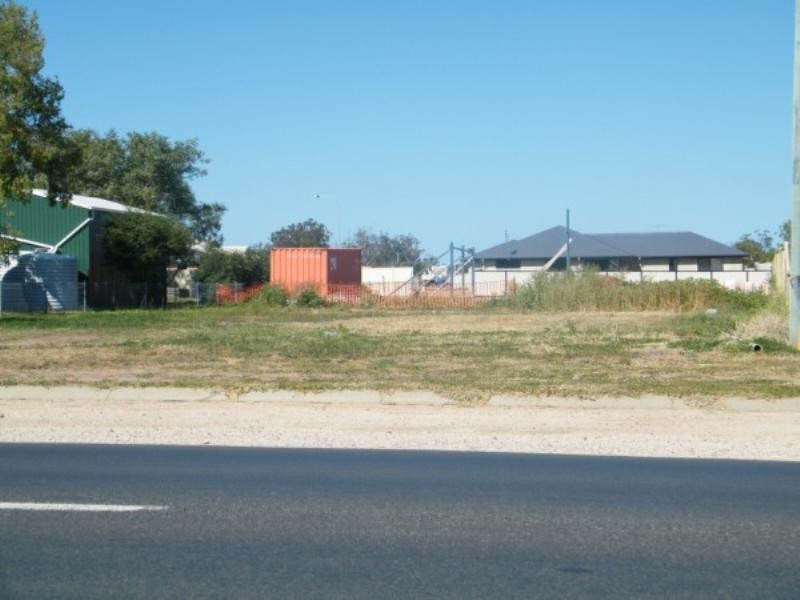 142 Zeller Street, Chinchilla QLD 4413