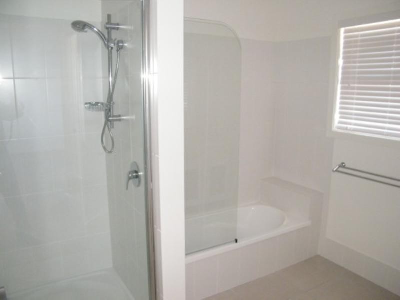 Unit 1 46 Hypatia Street, Chinchilla QLD 4413