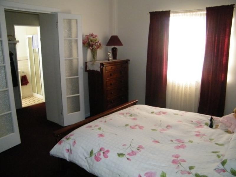 128 Murilla Street, Miles QLD 4415