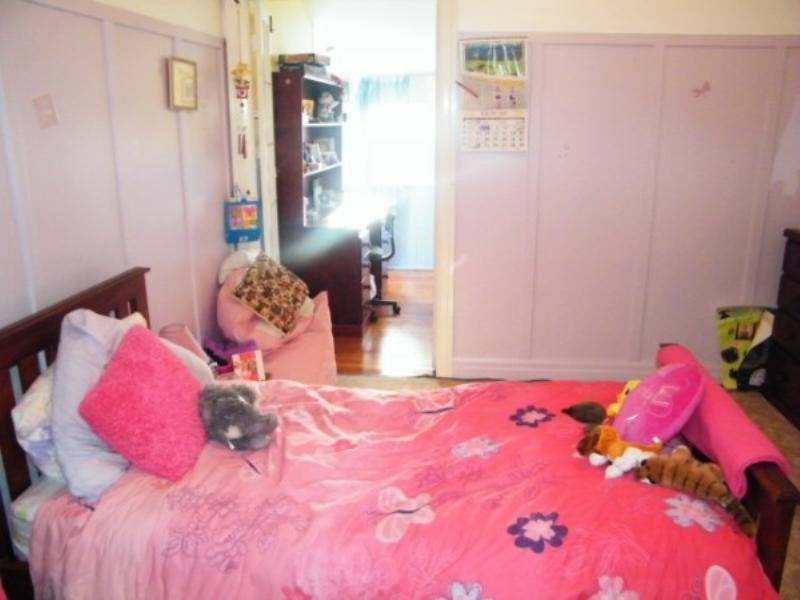 45 Hypatia Street, Chinchilla QLD 4413