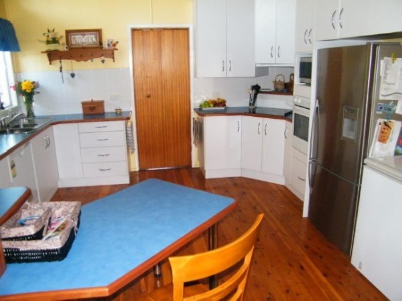 45 Hypatia Street, Chinchilla QLD 4413