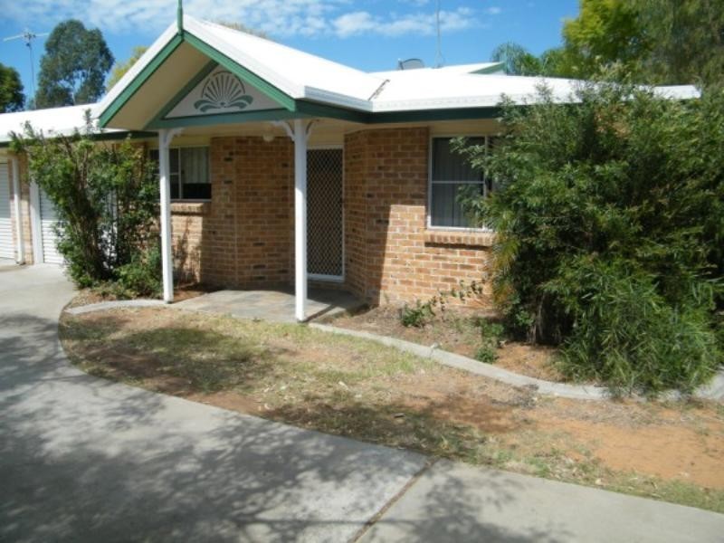 Flat 1/72 Wambo Street, Chinchilla QLD 4413