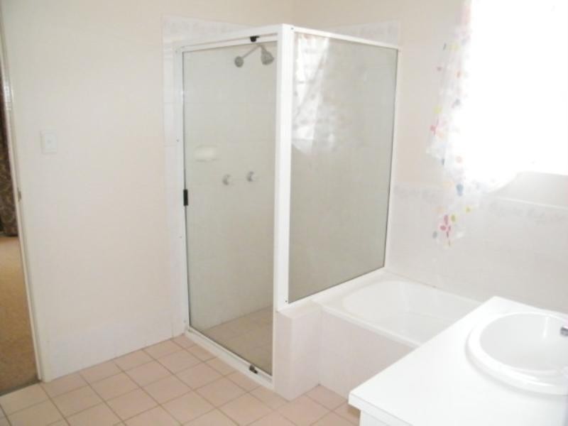 Flat 1/72 Wambo Street, Chinchilla QLD 4413